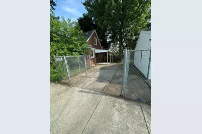 20045 Ward Avenue, Detroit, MI 48235 - Photo 6