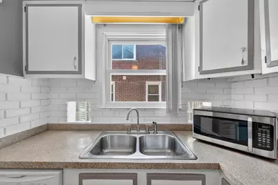 21500 Redmond Avenue, Eastpointe, MI 48021 - Photo 12