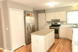 2987 Leslie Park Cir, Ann Arbor, MI 48105 - Photo 6