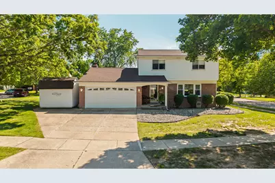 534 Forestbrooke Court, Saline, MI 48176 - Photo 1
