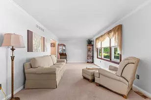 534 Forestbrooke Ct, Saline, MI 48176 - Photo 10