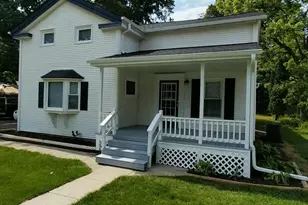 240 W Battle Creek St, Galesburg, MI 49053 - Photo 2