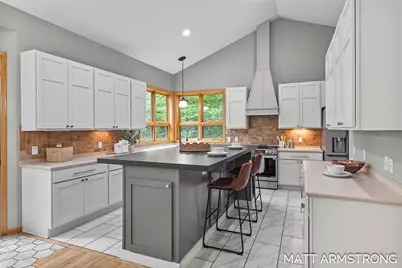 2135 Hilltop View Drive, Dorr, MI 49323 - Photo 10