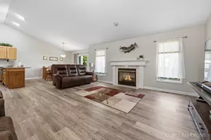 1683 Pine Hill Dr, Hastings, MI 49058 - Photo 10