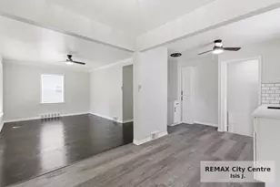 18985 Woodland St, Harper Woods, MI 48225 - Photo 10
