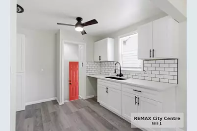18985 Woodland Street, Harper Woods, MI 48225 - Photo 14