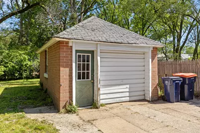 525 W 22nd Street, Holland, MI 49423 - Photo 16
