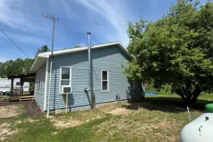 1952 W 16 Rd, Mesick, MI 49668 - Photo 24