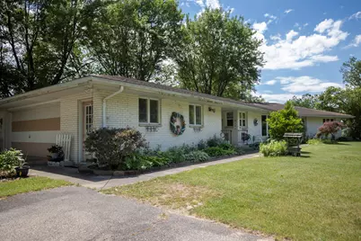 1550 E Y Avenue, Vicksburg, MI 49097 - Photo 4