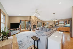 115 Ambler Dr, Brooklyn, MI 49230 - Photo 8
