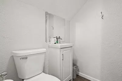 641 Churchill Drive, Muskegon, MI 49441 - Photo 20