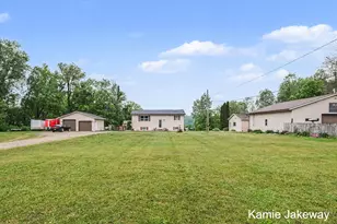 8395 McArthur Ave NE, Belding, MI 48809 - Photo 42