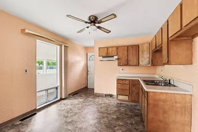 241 Ardmoor Drive, Battle Creek, MI 49037 - Photo 4
