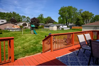27803 Ruehle Street, Saint Clair Shores, MI 48081 - Photo 16