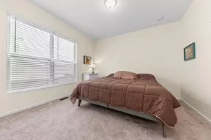 3772 Park Creek Ln, Canton, MI 48188 - Photo 16