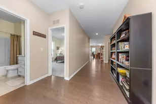 3772 Park Creek Ln, Canton, MI 48188 - Photo 10