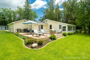 7170 Spring St, Alanson, MI 49706 - Photo 46