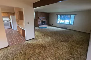 597 Birch St, Manistee, MI 49660 - Photo 24