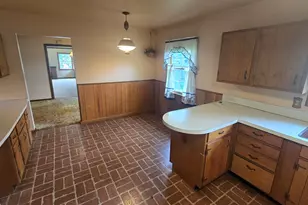 597 Birch St, Manistee, MI 49660 - Photo 22