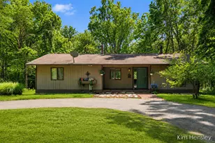4736 Burton St SE, Grand Rapids, MI 49546 - Photo 2