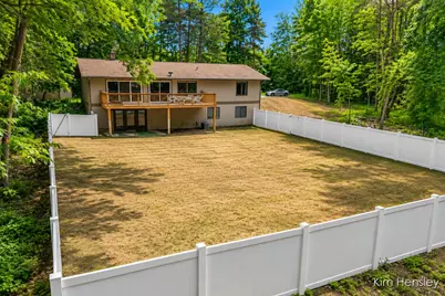 4736 Burton Street SE, Grand Rapids, MI 49546 - Photo 24