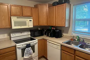 2883 Austin St, Muskegon, MI 49444 - Photo 6