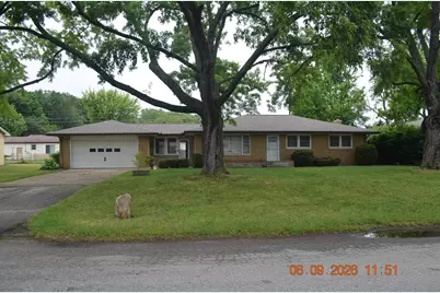 225 Kublick Drive, Benton Harbor, MI 49022 - Photo 2