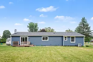 2605 Heverly Dr E, Portage, MI 49024 - Photo 4