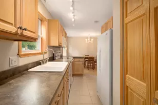 916 Brooks St, Ann Arbor, MI 48103 - Photo 10
