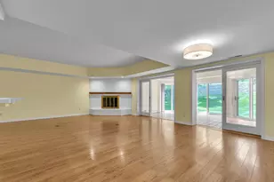 2115 Nature Cove Ct, Ann Arbor, MI 48104 - Photo 10