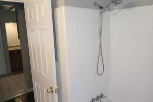 19012 Kingsville St, Detroit, MI 48236 - Photo 6