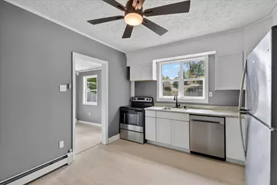 736 W Green Street, Hastings, MI 49058 - Photo 10