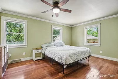 2911 5 Mile Road NE, Grand Rapids, MI 49525 - Photo 8