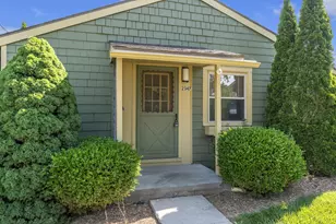 2347 Fernwood Ave, Ann Arbor, MI 48104 - Photo 4