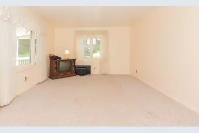 6125 W X Y Avenue, Schoolcraft, MI 49087 - Photo 8