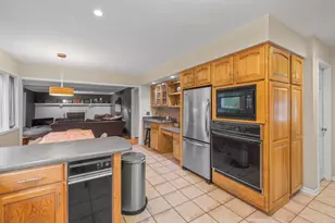 1351 King George Blvd, Ann Arbor, MI 48108 - Photo 18