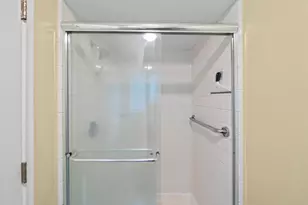 1351 King George Blvd, Ann Arbor, MI 48108 - Photo 22