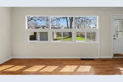 20450 Lancaster Street, Harper Woods, MI 48225 - Photo 8
