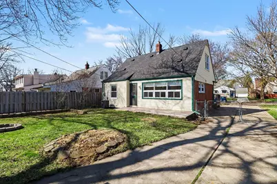 20450 Lancaster Street, Harper Woods, MI 48225 - Photo 38
