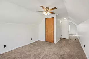 20450 Lancaster St, Harper Woods, MI 48225 - Photo 28