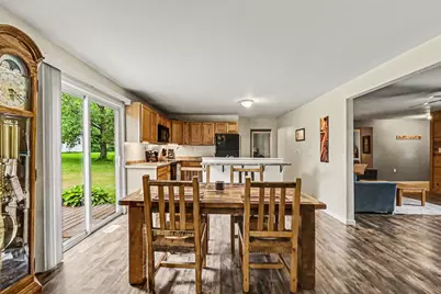 11332 Crestview Drive E, Cement City, MI 49233 - Photo 8