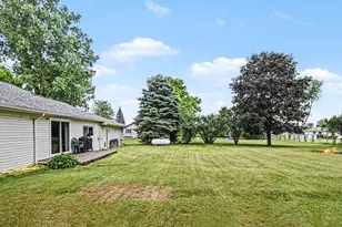 11332 Crestview Dr E, Cement City, MI 49233 - Photo 24