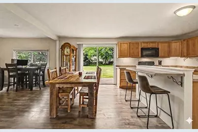 11332 Crestview Drive E, Cement City, MI 49233 - Photo 8