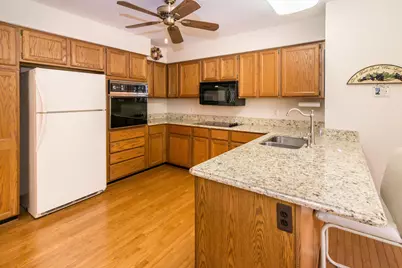 37648 N Laurel Park Drive #63, Livonia, MI 48152 - Photo 14