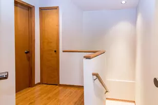 37648 N Laurel Park Dr, Livonia, MI 48152 - Photo 20