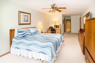 37648 N Laurel Park Dr, Livonia, MI 48152 - Photo 22