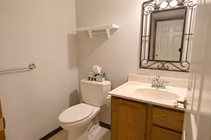 11343 Cloverlawn Dr, Brighton, MI 48114 - Photo 20