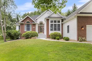 494 Anchor Ln, Portage, MI 49002 - Photo 2