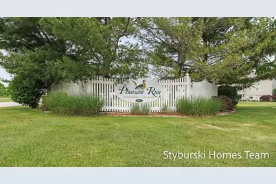 5877 Crosswinds Drive #31, Norton Shores, MI 49444 - Photo 34