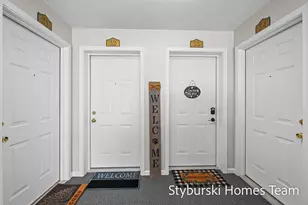 5877 Crosswinds Dr, Norton Shores, MI 49444 - Photo 36